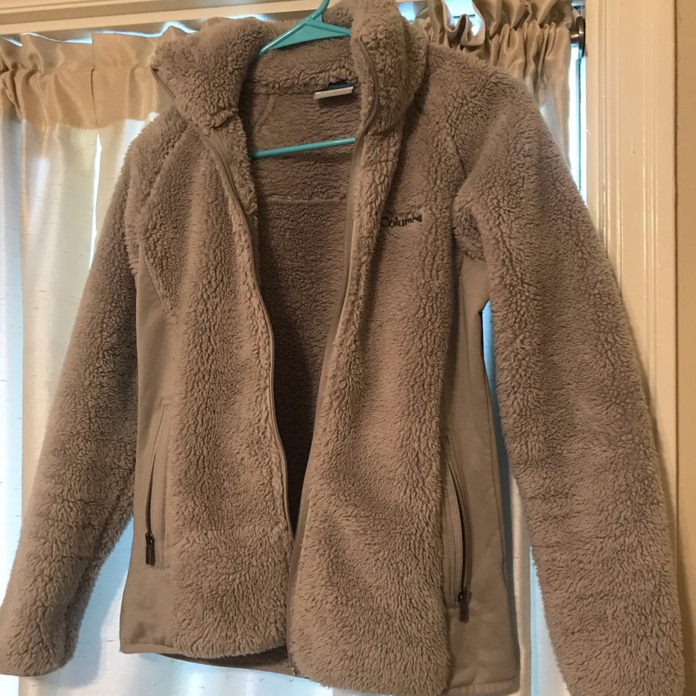Gray Women’s Columbia zip-up Sz S